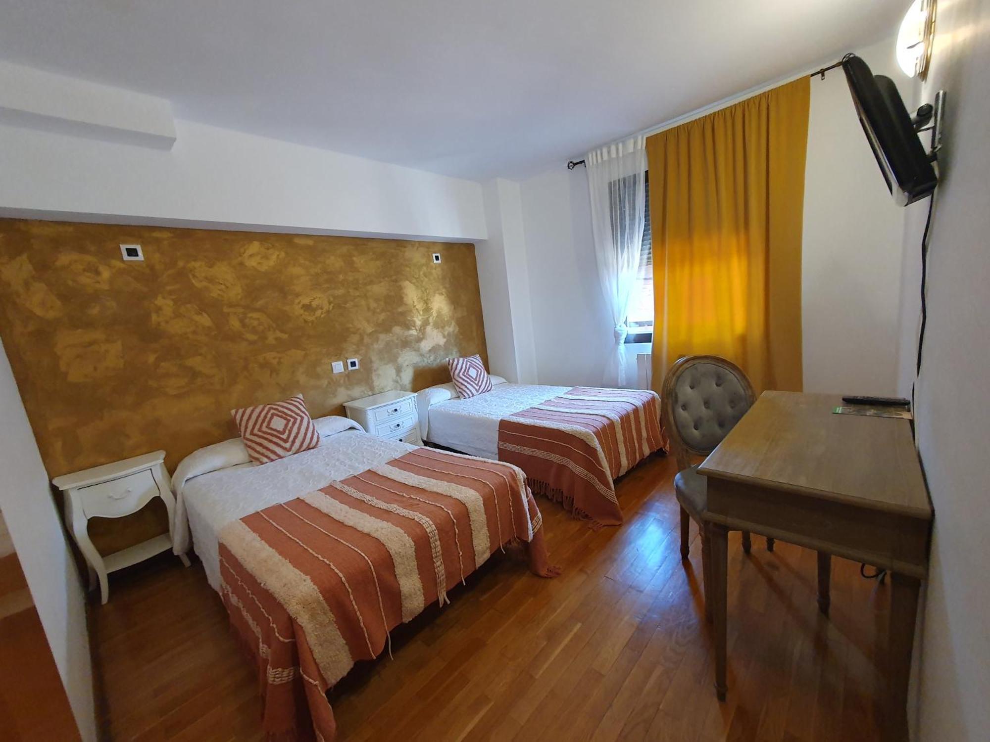 Hotel Villa De Lerma Exterior photo
