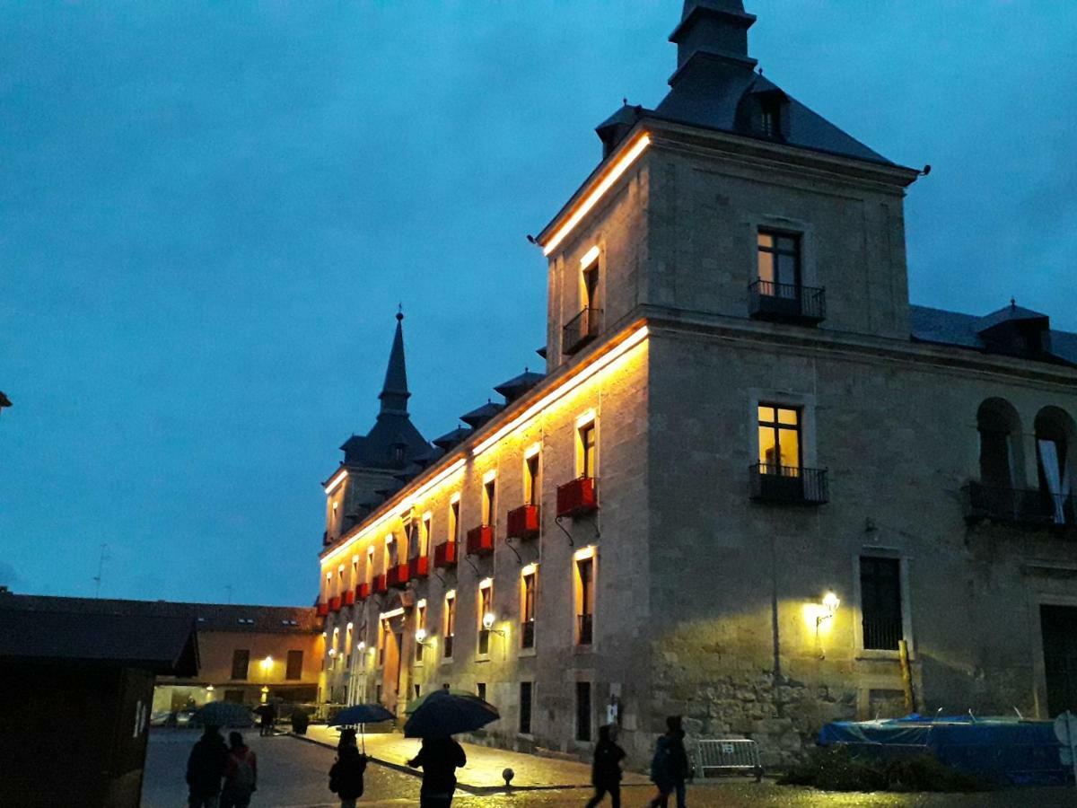 Hotel Villa De Lerma Exterior photo